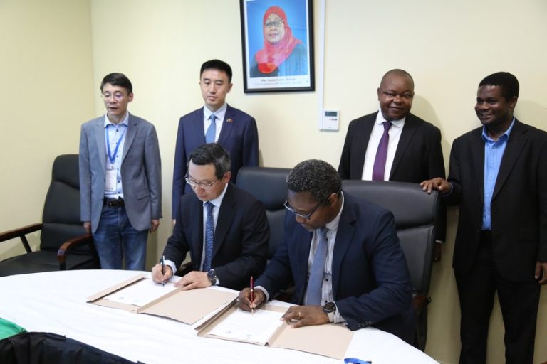 Tanzanian institute developing vision of becoming center of excellence in fisheries research with Chinese-donated equipment