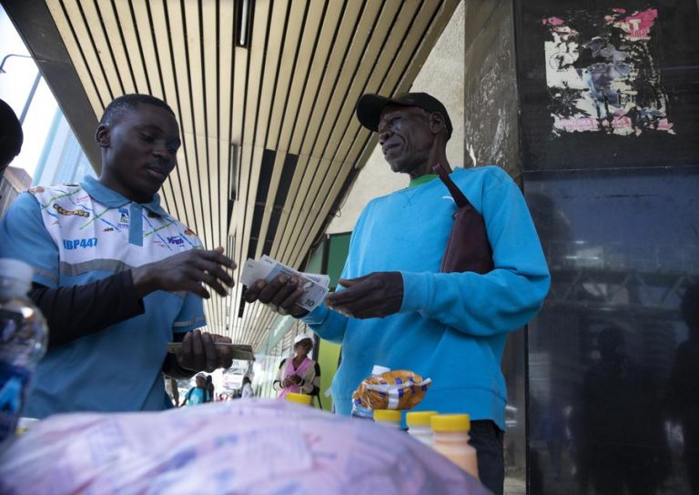 Zimbabwe announces measures to boost local currency use