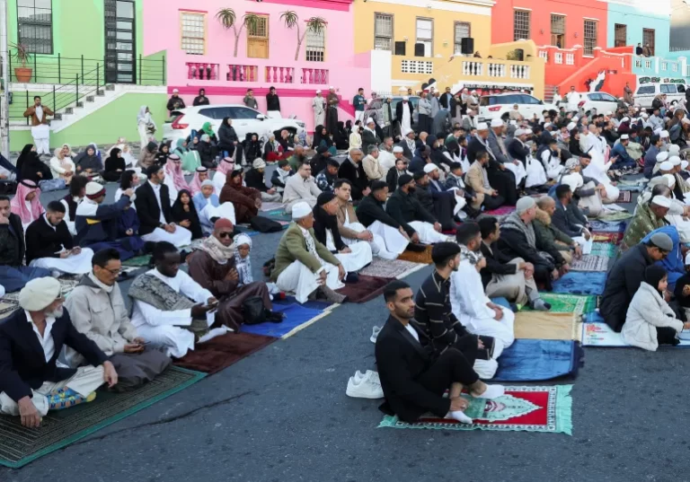 Ramadan in colour for Muslims in Africa